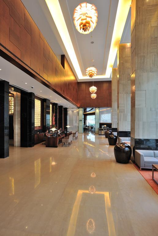 The Anya Hotel-Golf Course Road Γκουργκάον Εξωτερικό φωτογραφία