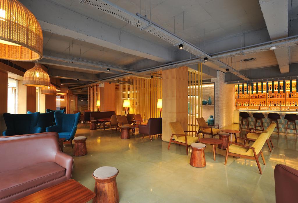 The Anya Hotel-Golf Course Road Γκουργκάον Εξωτερικό φωτογραφία